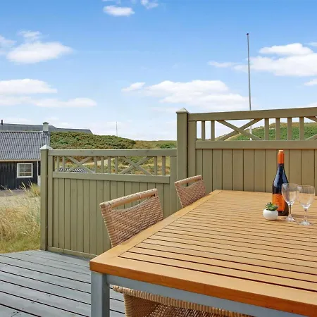 Ristana - 100m From The Sea By Interhome *