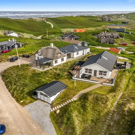 Ristana - 100m From The Sea By Interhome *