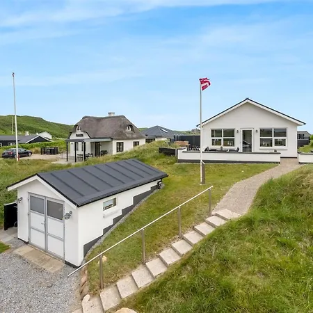Ristana - 100m From The Sea By Interhome Feriehus